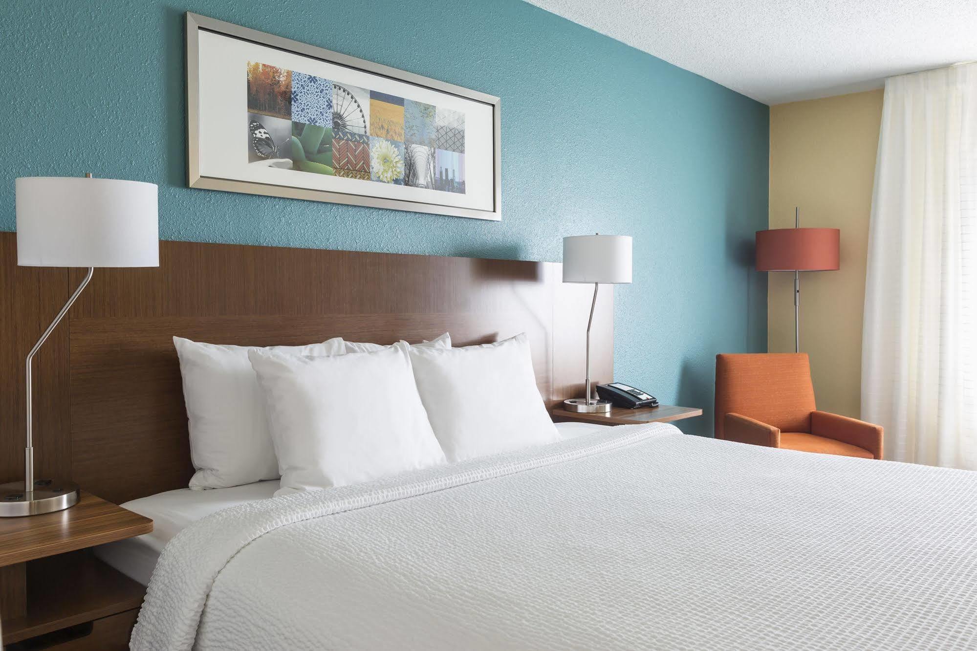 Hotel Fairfield & Springfield